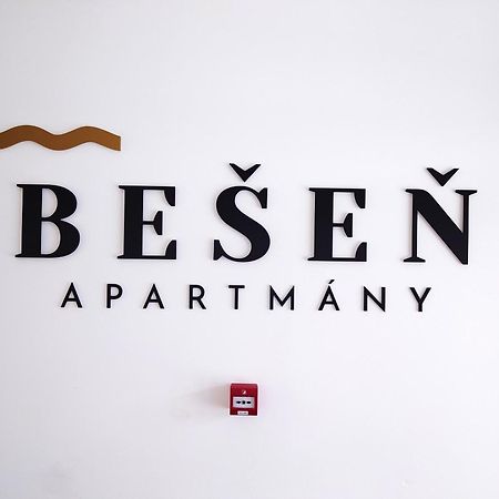 Apartman Nad Riekou Besenova Bagian luar foto